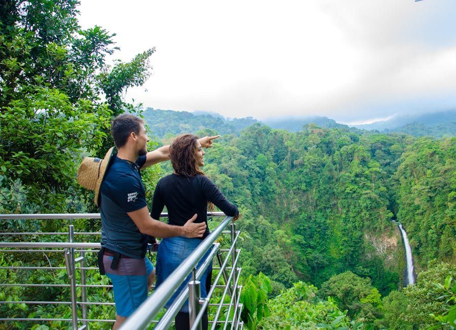 Canopy + La Fortuna Waterfall — combo tour in La Fortuna, Costa Rica